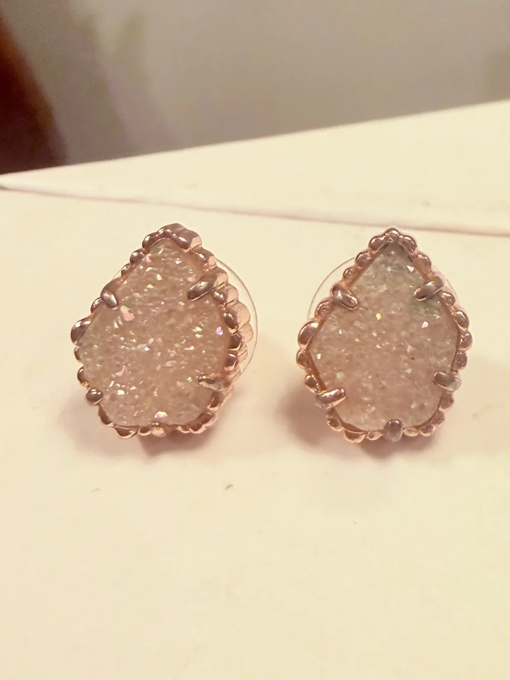 Kendra Scott Tessa White Iridescent Druzy Teardrop Stud Earrings Rose Gold